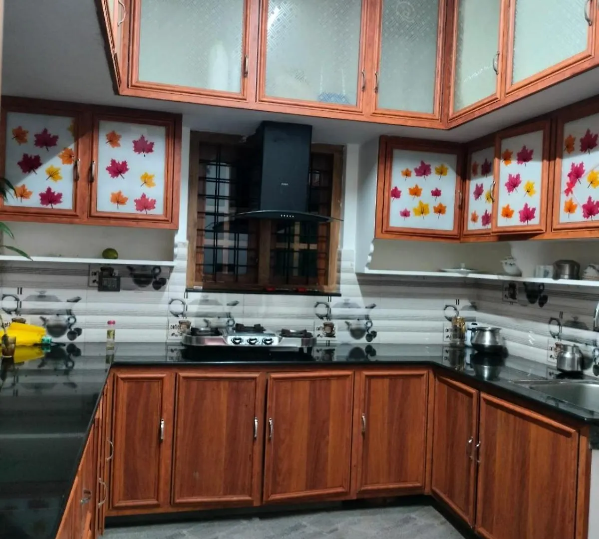 A One Cottage Anachal 0*,