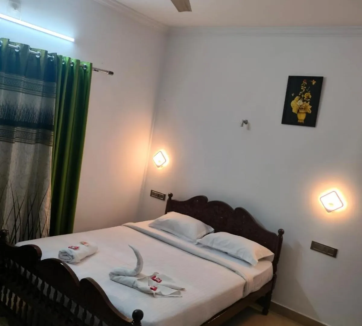 A One Cottage Anachal 0*,  India