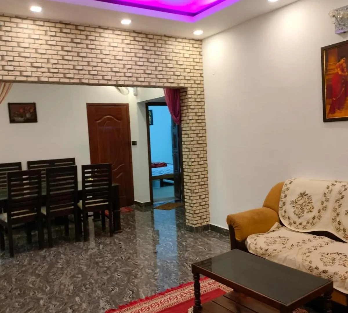 A One Cottage Anachal